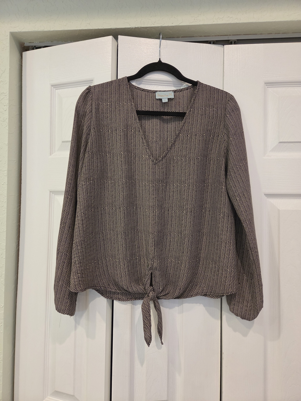 Veronica M Brown Herringbone Patterned V-Neck Tie-Front Blouse